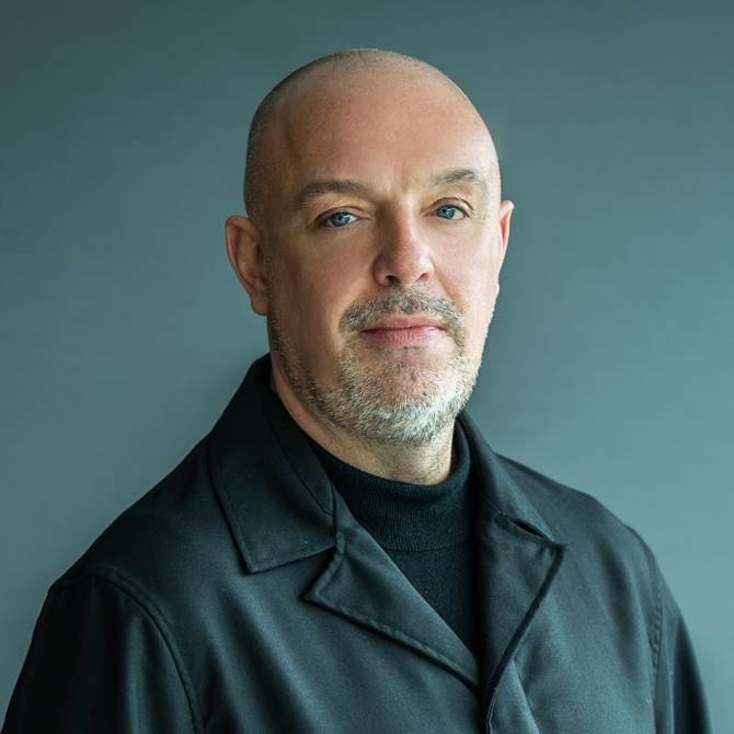 Portrait of Matthew Thomas, the COO of Lore Group.